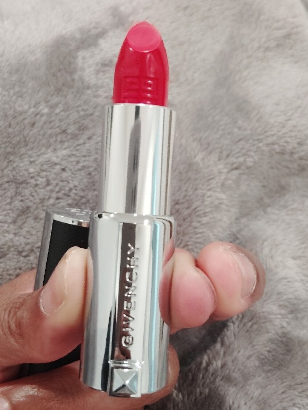 Givenchy Satin Lipstick in Bright Coral #305 Rouge Egerie - Picture 5 of 5